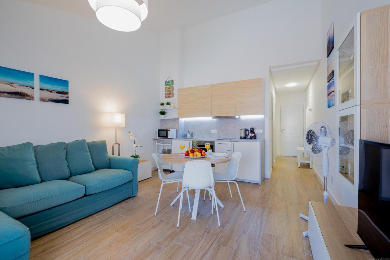 Bright & Stylish Apartment In Chipeque, Los Cristianos Arona  Eksteriør billede
