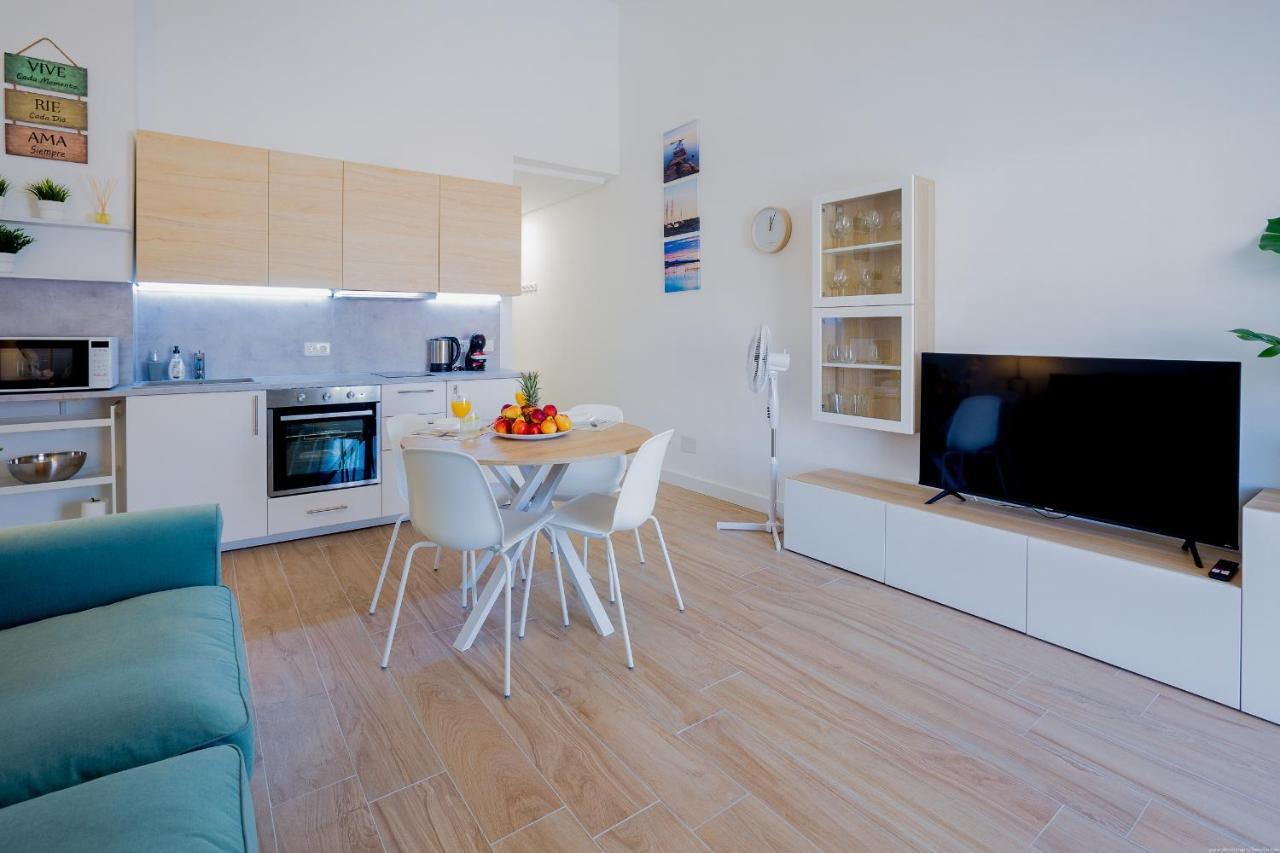 Bright & Stylish Apartment In Chipeque, Los Cristianos Arona  Eksteriør billede